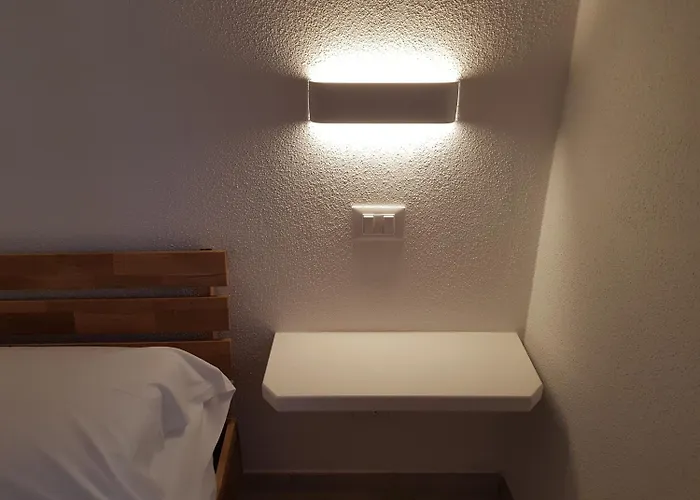 B. Sinis Panzió Càbras