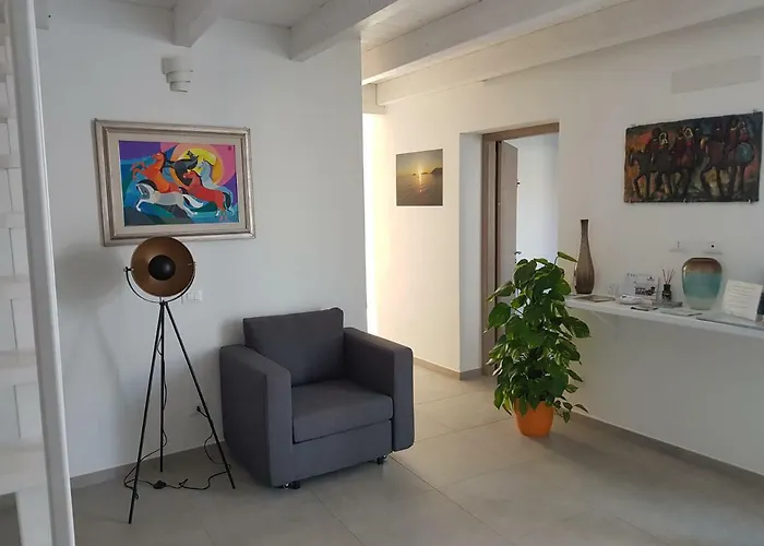 Panzió B. Sinis Càbras