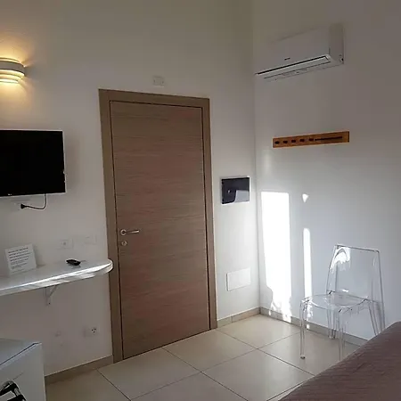 Nocleg ze śniadaniem B. Sinis