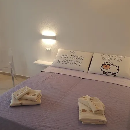 B. Sinis * Càbras