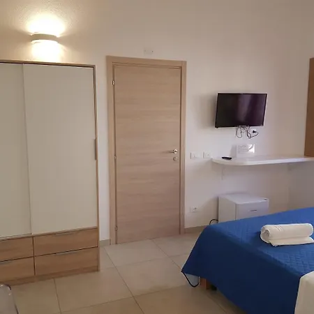 B. Sinis 3* Càbras